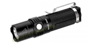 Fenix PD25 Cree XP-L V5 LED Taschenlampe